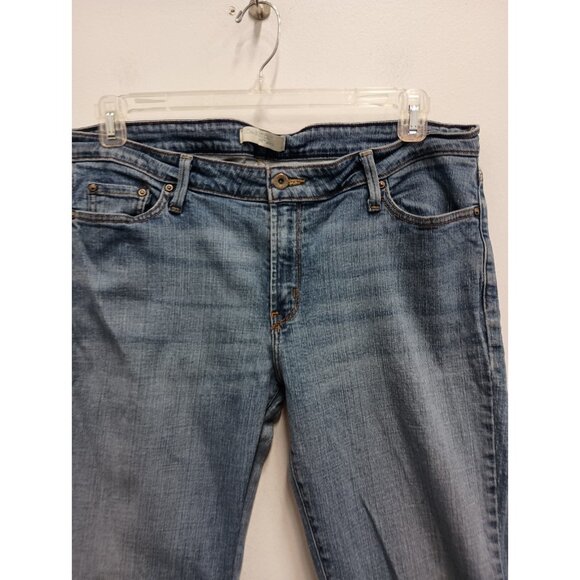 Levi's Womens Low Boot Cut Jeans 545 Size 16M Blue Denim Flare Y2K BOHO MId Rise - Picture 2 of 10